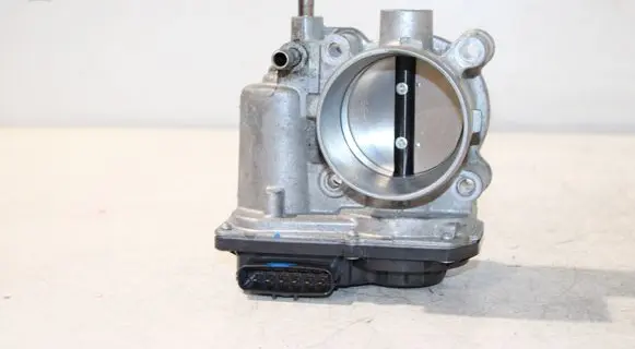 Toyota Corolla E210 E21 Throttle valve 220300T110