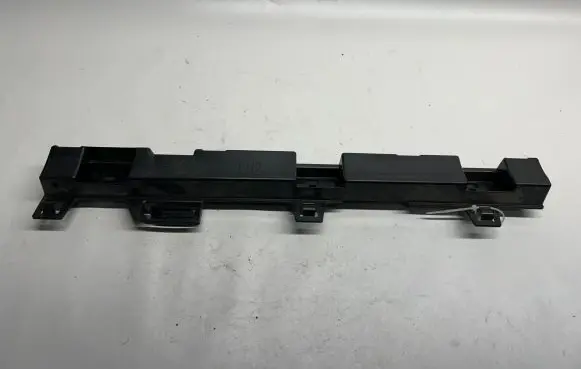 BMW 2 F22 F23 Sill/side skirt trim 7268073 51777268073