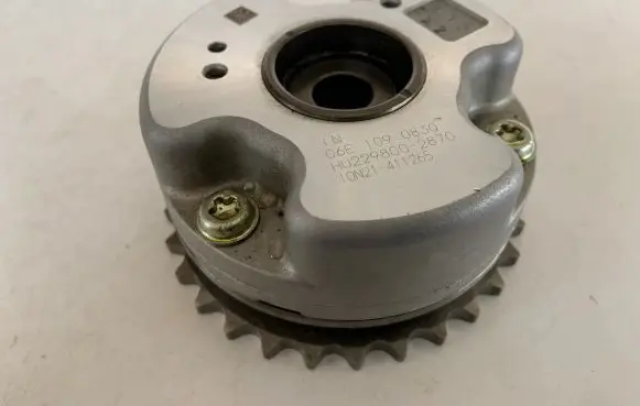 Audi A6 S6 C7 4G Camshaft pulley/ VANOS 06E109083Q