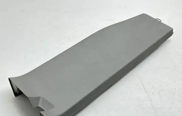 (B) pillar trim (bottom)
