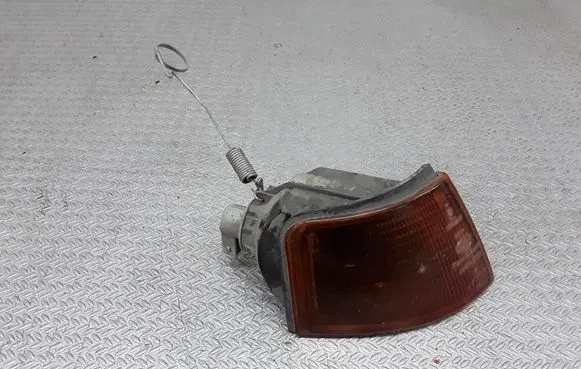 Seat Toledo I (1L) Front indicator light