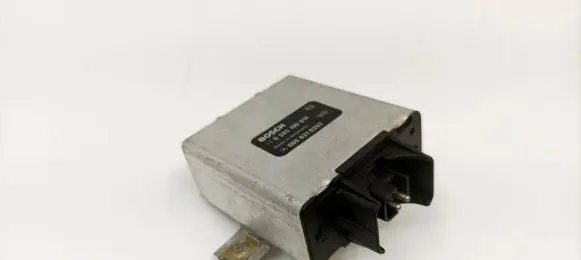 Mercedes-Benz SLC C107 Other relay 0285100014 0008210262