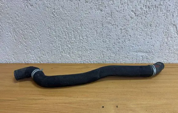 Ford Ranger Coolant pipe/hose JB3G8B274AH