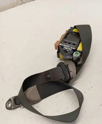 Mitsubishi Grandis Front seatbelt TKAF2N693