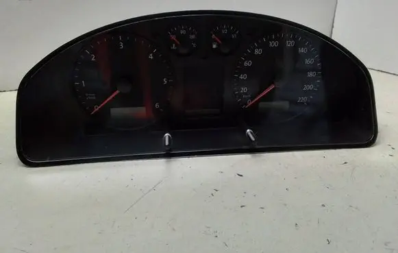 Speedometer (instrument cluster)