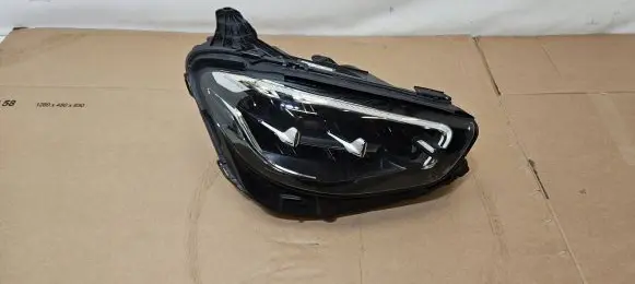 Mercedes-Benz E W213 Headlight/headlamp A2139069209