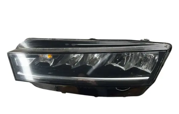 Skoda Octavia Mk4 Headlight/headlamp 5E4941015 LE18A6418 030111823100