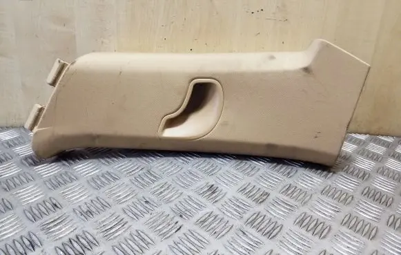 Porsche Cayenne (92A) (C) pillar trim 7P5867242M