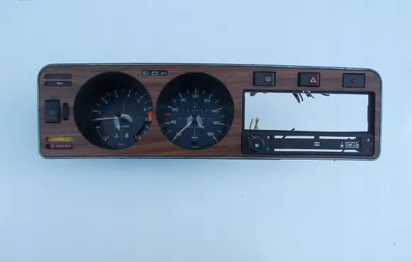 Volkswagen Golf VII Speedometer (instrument cluster) 175919035M