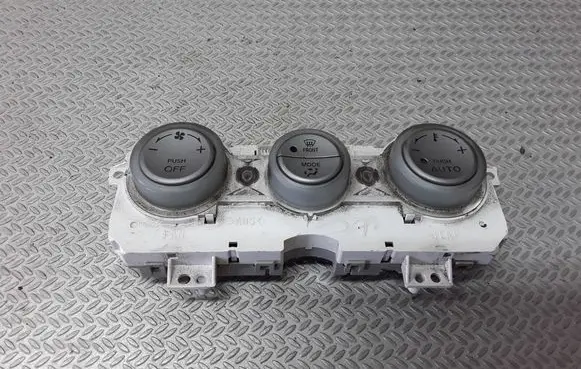 Mazda 6 Climate control unit