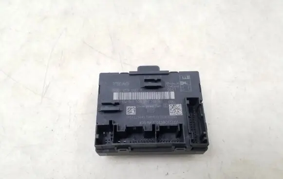 Audi A3 S3 8V Door control unit/module 5Q0959592B