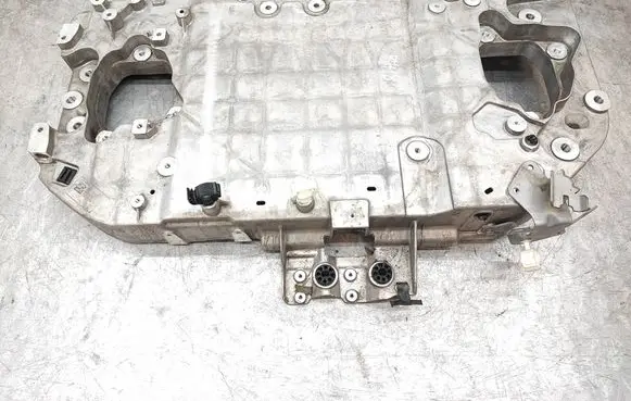 BMW X1 U11 Engine mounting bracket 9796429 19809210