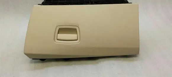 BMW 5 F10 F11 Glove box set 9205982