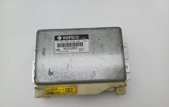 Hyundai Coupe Engine control unit/module 3911023970 9030930157F
