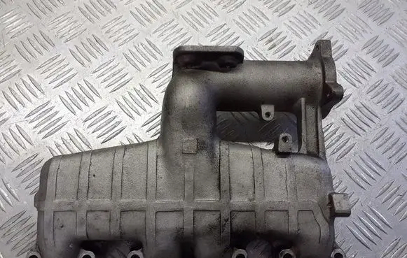 Skoda Octavia Mk1 (1U) Intake manifold 038129713J