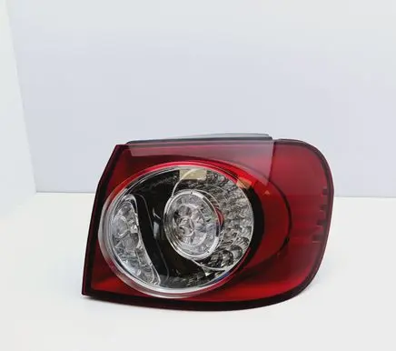Volkswagen Golf Plus Rear/tail lights 5M0945096M
