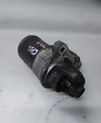 Opel Agila B Starter motor 3110051K00