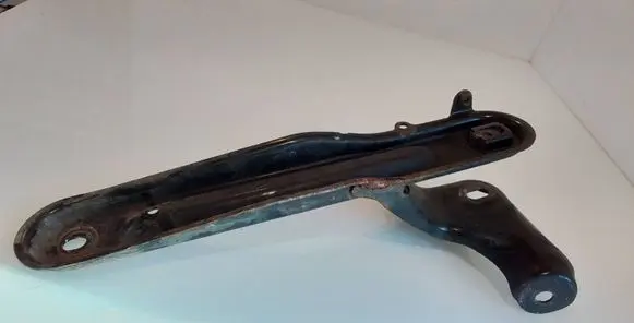 Porsche Cayenne (9PA) Engine mounting bracket 7L5199373A