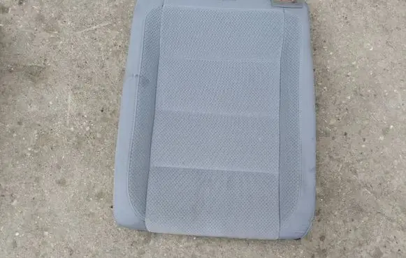 Volkswagen Golf V Rear seat 