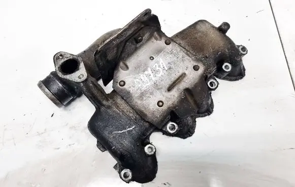 Volkswagen PASSAT B5 Intake manifold 028129713K