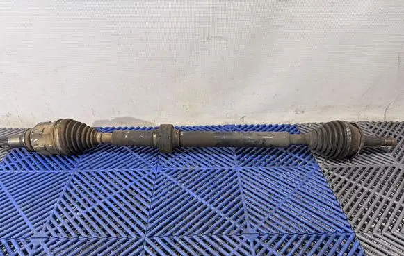 Toyota Prius+ (ZVW40) Front driveshaft
