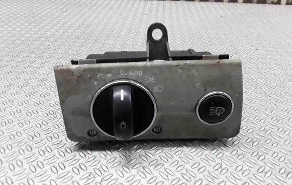 Mercedes-Benz E W211 Light switch 2115450104