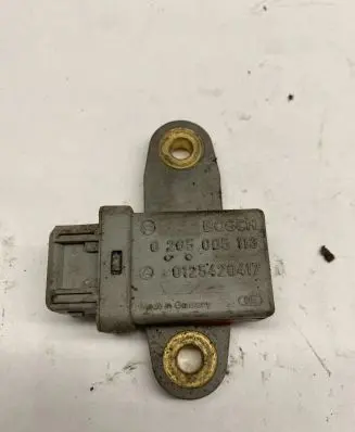Mercedes-Benz A W168 Airbag deployment crash/impact sensor 0125420417