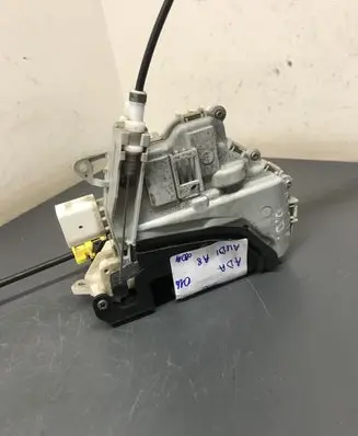 Audi A6 S6 C7 4G Front door lock A046879