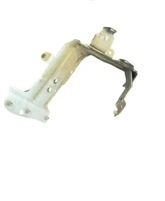 Audi Q7 4M Fender mounting bracket 4M0821132C