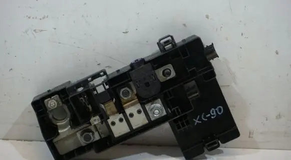 Volvo XC90 Positive wiring loom 