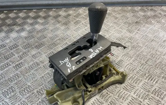 Mazda 626 Gear shifter/selector