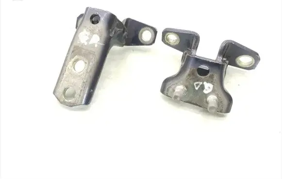 Rear door hinge set