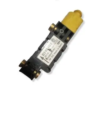 Audi A6 S6 C6 4F Airbag deployment crash/impact sensor 8E0959643E 201181 0232G28HVPP2