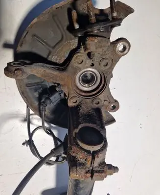Volkswagen Touran II Front wheel hub 1K0400054N