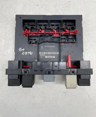 Volkswagen Golf Plus Comfort/convenience module 3C0937049D F005V00525 H37S1002