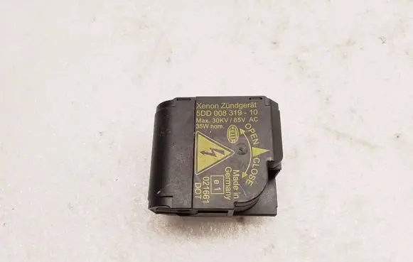 BMW 5 E60 E61 Headlight ballast module Xenon 5DD00831910