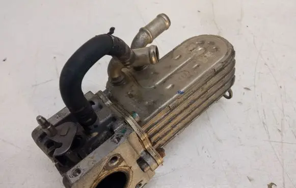 Audi A5 8T 8F EGR valve cooler 059131512H