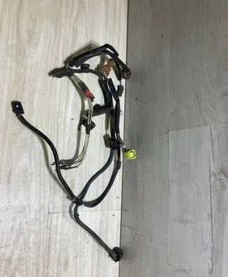 Toyota Avensis T270 Headlight/headlamp wiring loom/harness 
