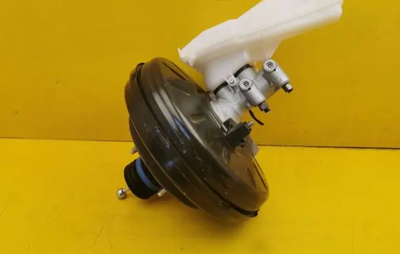 Citroen C4 X Brake booster 9824391180