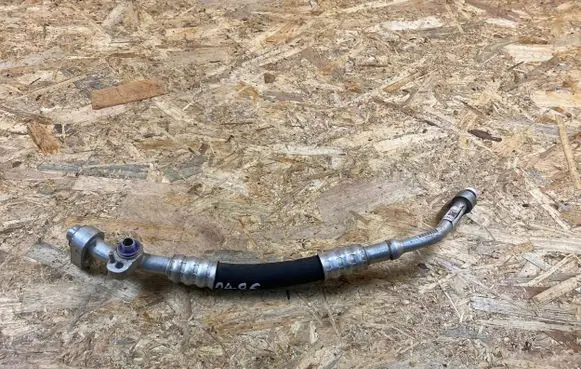 BMW i3 Air conditioning (A/C) pipe/hose 9291161