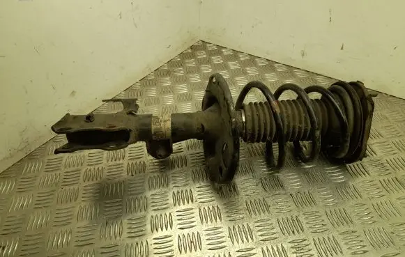 Toyota Avensis T270 Front shock absorber/damper 4851005310