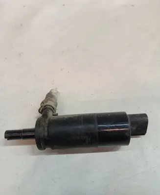 BMW 5 E39 Headlight washer pump 67128377613