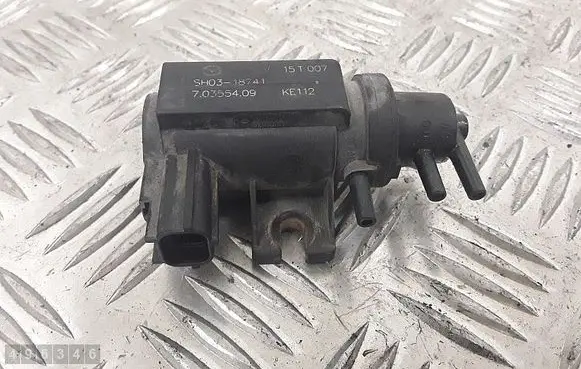 Mazda CX-5 Vacuum valve sh0318741 70355409