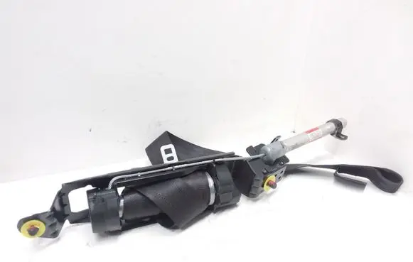 Volvo C30 Front seatbelt 62344044126