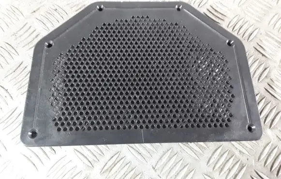 Side speaker trim/cover