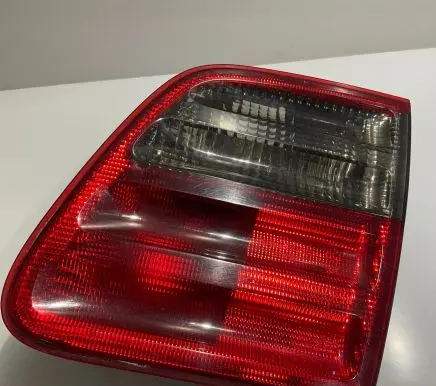 Mercedes-Benz E W210 Tailgate rear/tail lights A2108207464 2108207464