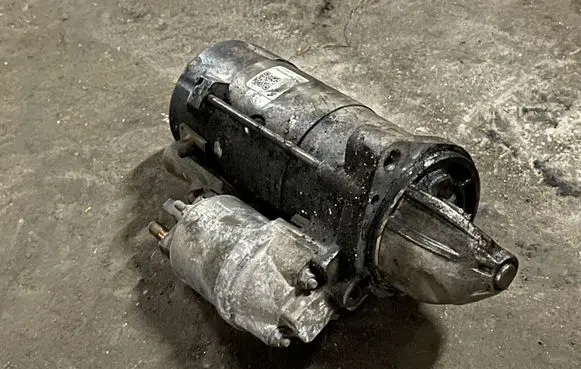 BMW 5 E60 E61 Starter motor 7788680 PU039629 10716