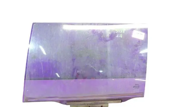 Toyota Avensis Verso Front door window glass four-door