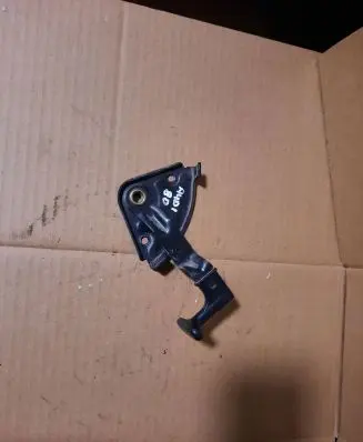 Audi 80 90 B3 Engine bonnet (hood) release handle 4A0823581A