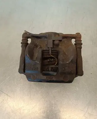 Mercedes-Benz B W246 W242 Front brake caliper 
